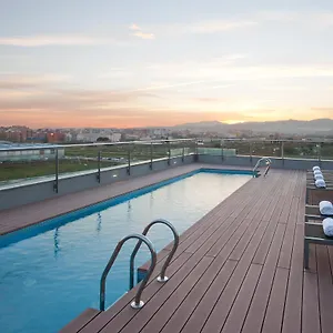 Doubletree By Hilton Отель